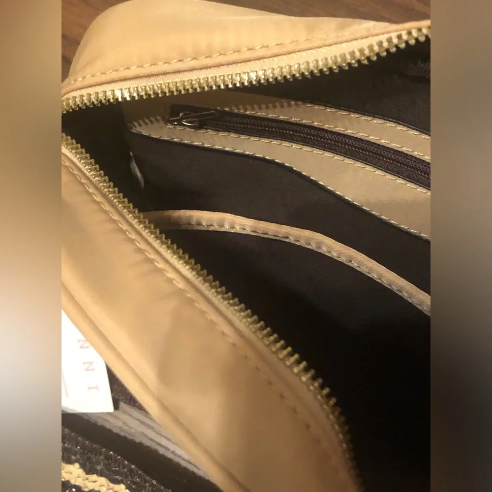 NEW- Unni Crossbody Bag with Straps